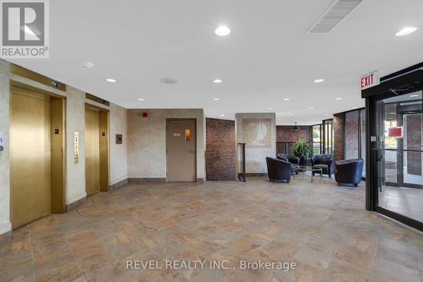 305 - 181 Collier Street, Barrie, photo 2