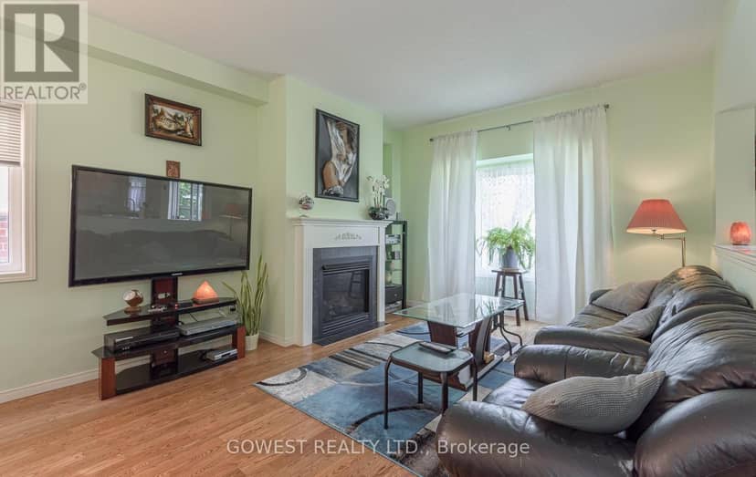 3045 Ferguson Drive — photo 10 of 36