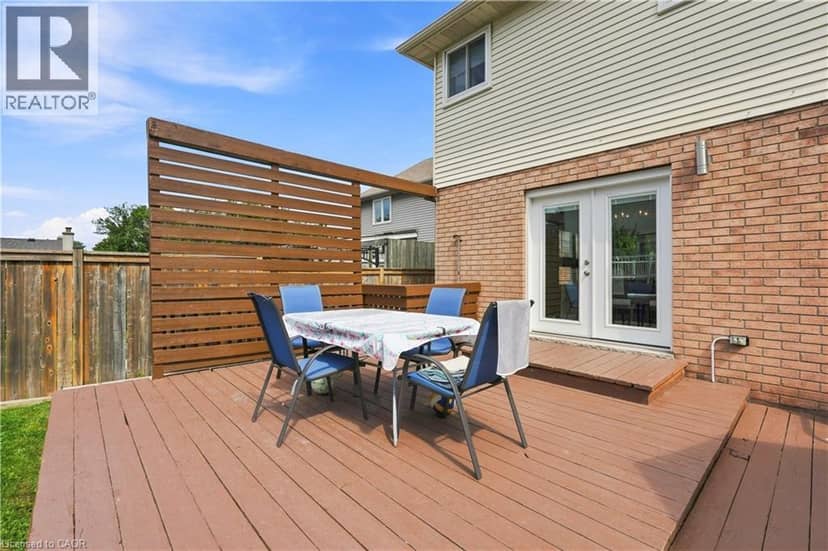 138 LIVINGSTON Avenue — photo 31 of 40