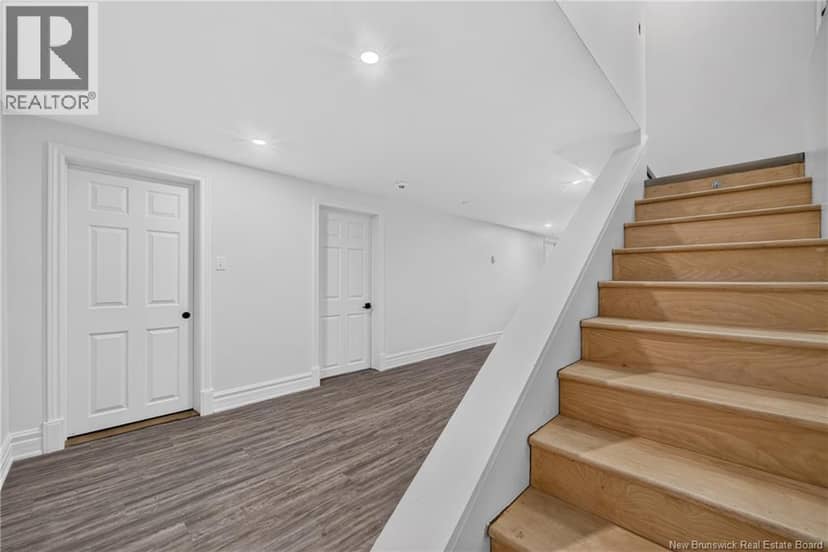 64 Athlone Avenue — photo 31 of 40