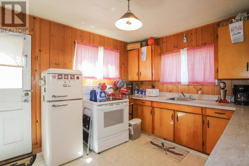1371 Sailors Encampment DR — photo 12 of 40