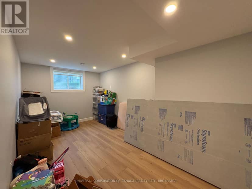 63 Rebecca Drive — photo 31 of 35