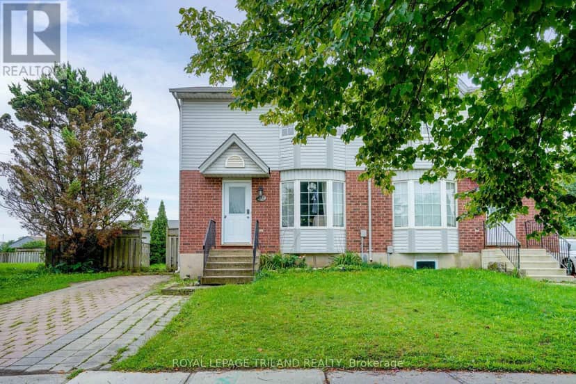 267 Fleming Drive, London East, photo 2