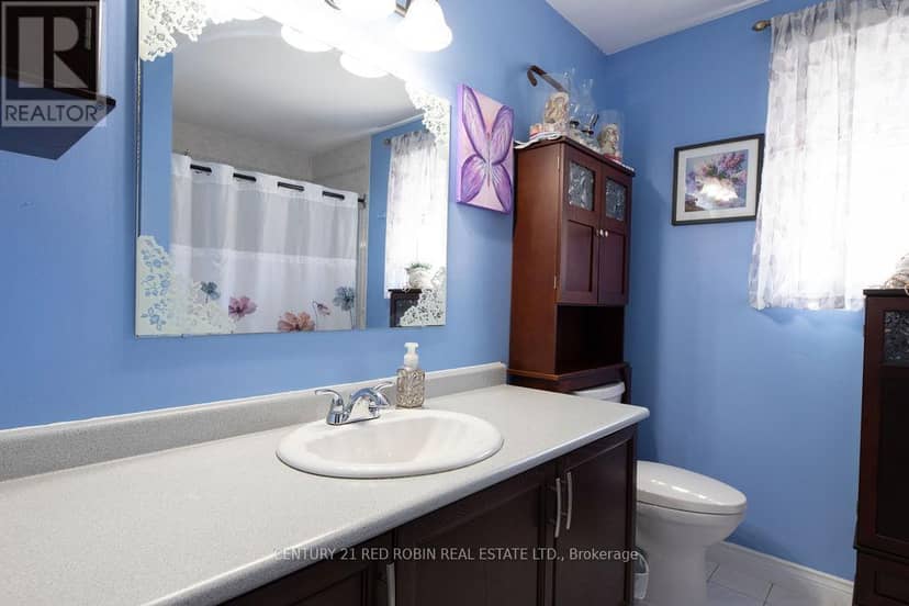 232 Thorne Drive — photo 21 of 39