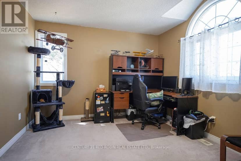 232 Thorne Drive — photo 27 of 39