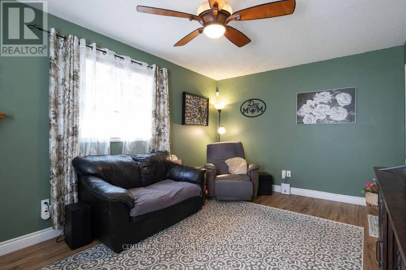 232 Thorne Drive — photo 9 of 39