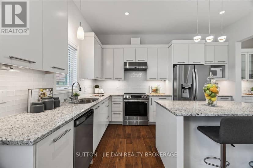 2361 Torrey Pines Way, London North, photo 7