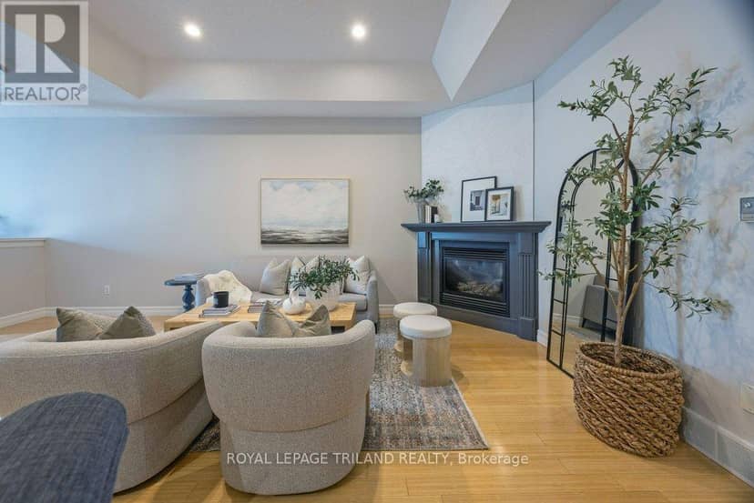 67 - 70 Tanoak Drive — photo 9 of 40