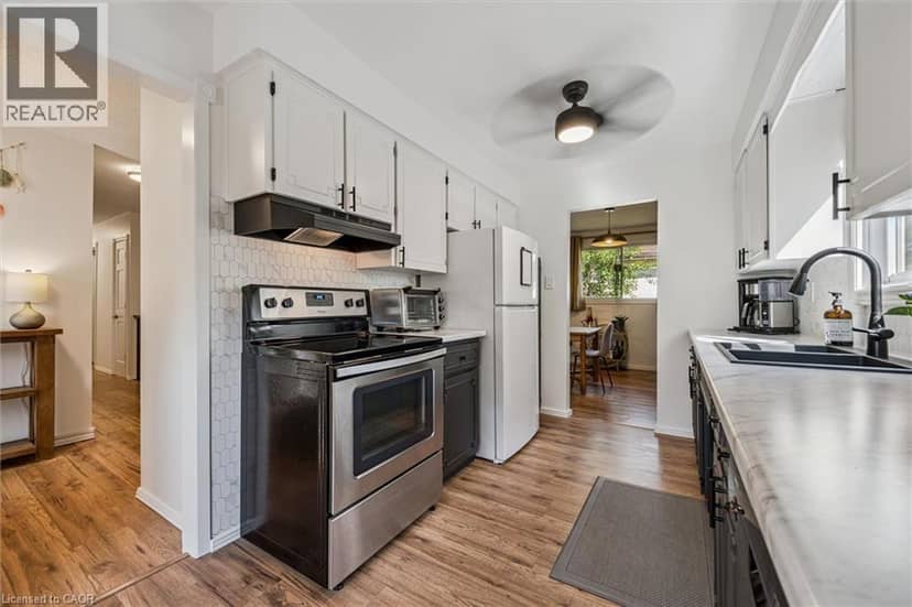 289 GARAFRAXA Street E — photo 12 of 39