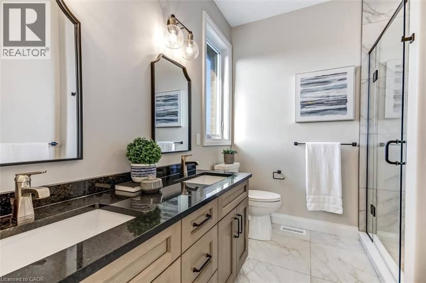42 DUCHESS Drive — photo 10 of 35