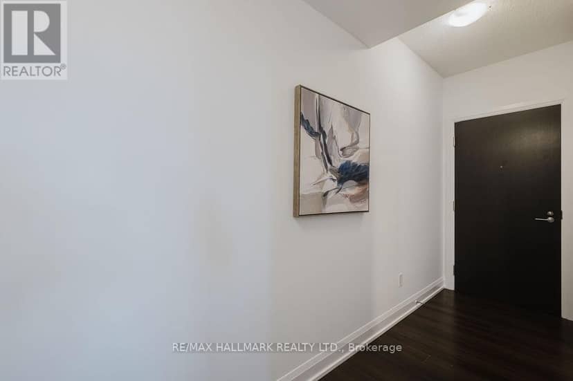 1803 - 18 Graydon Hall Drive — photo 14 of 40