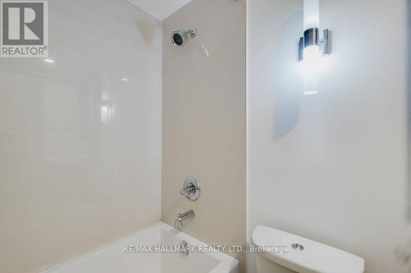 1803 - 18 Graydon Hall Drive — photo 36 of 40