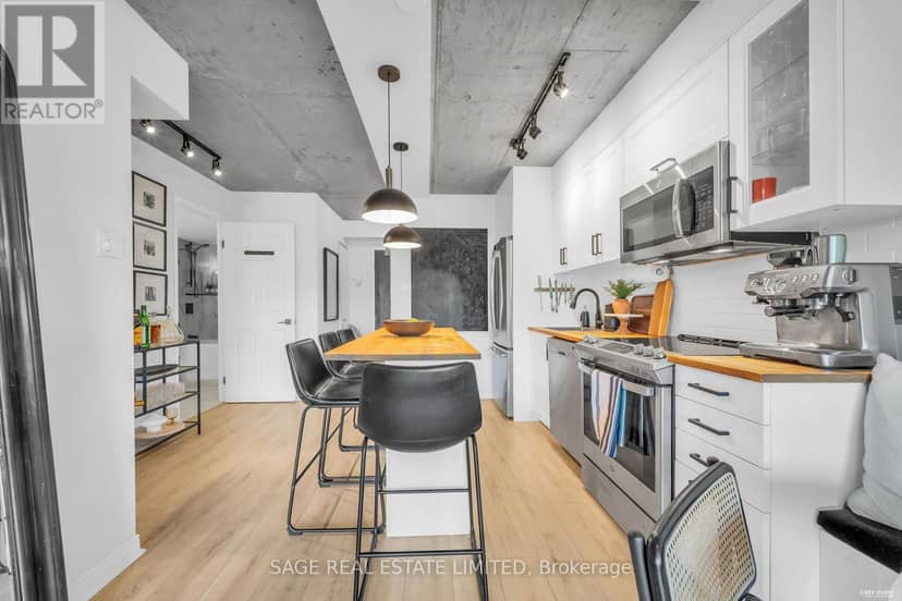 408 - 456 College Street — photo 10 of 40