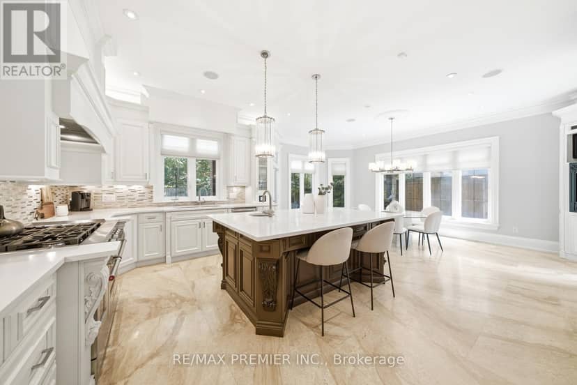 35 Normandale Crescent — photo 14 of 40