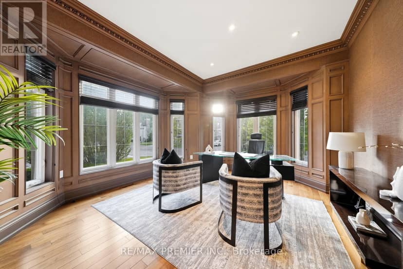 35 Normandale Crescent — photo 20 of 40