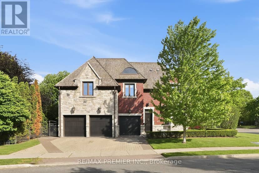 35 Normandale Crescent — photo 5 of 40
