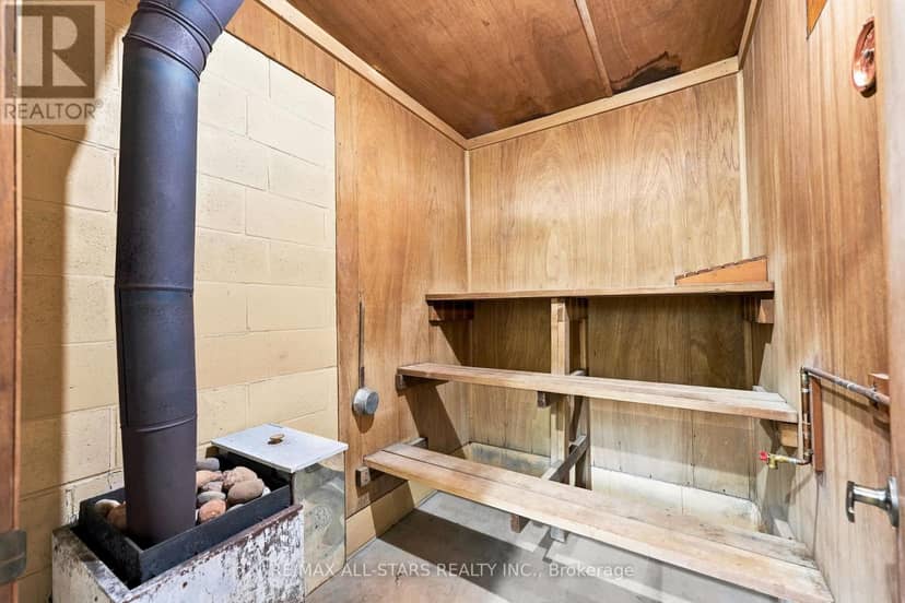 55 Linda Road — photo 32 of 40