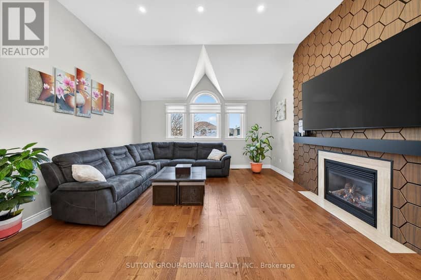 62 Prince George Crescent — photo 20 of 40