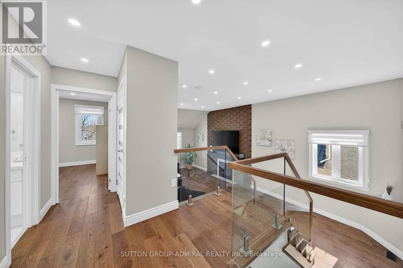 62 Prince George Crescent — photo 32 of 40