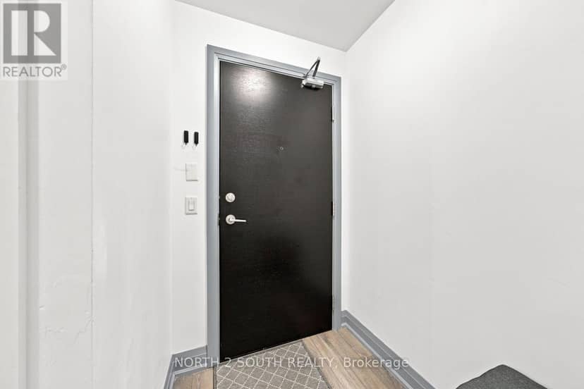 804 - 65 Yorkland Boulevard, Brampton, photo 3