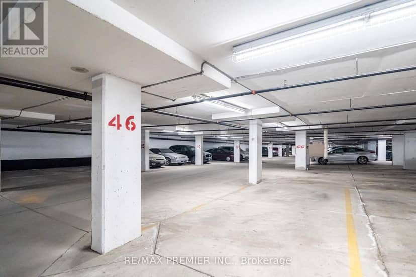 PH06 - 15 Michael Power Place — photo 40 of 40