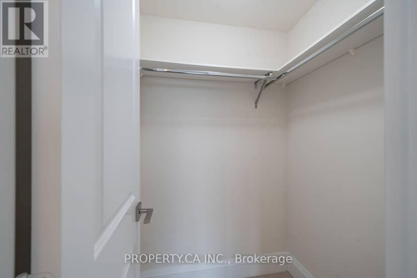 613 - 1 Old Mill Drive — photo 16 of 40