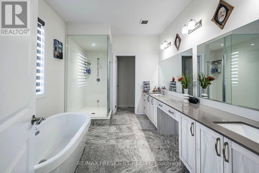 58 Petch Avenue — photo 32 of 40