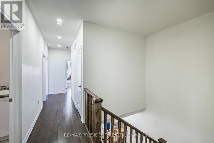 58 Petch Avenue — photo 35 of 40