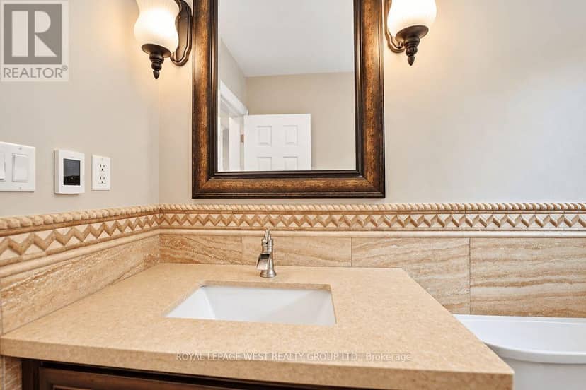 1422 Rebecca Street — photo 27 of 40