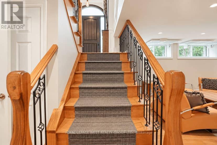 1422 Rebecca Street — photo 31 of 40