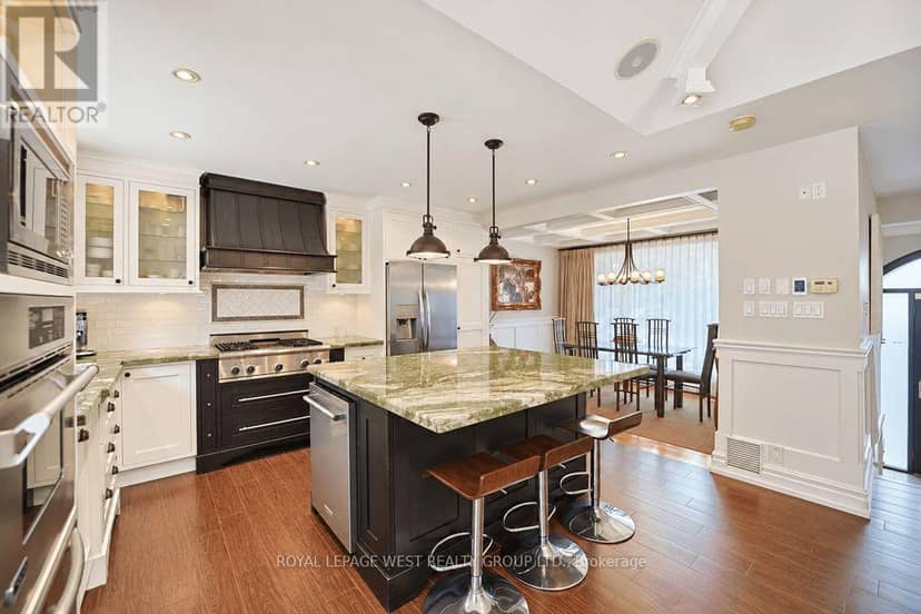 1422 Rebecca Street — photo 4 of 40
