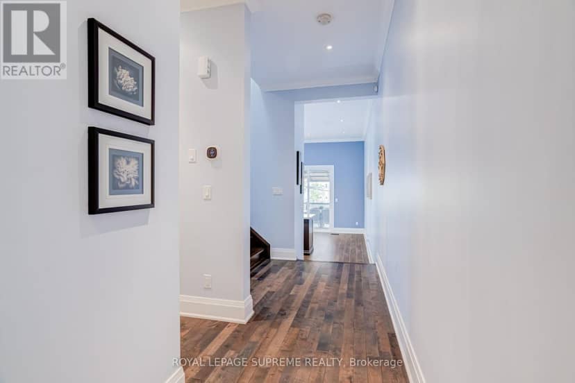 46B Strathnairn Avenue — photo 10 of 37