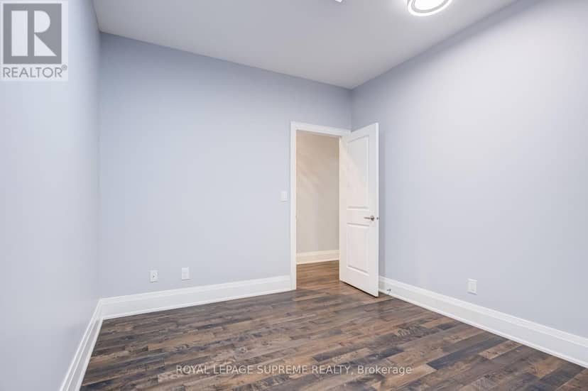 46B Strathnairn Avenue — photo 24 of 37