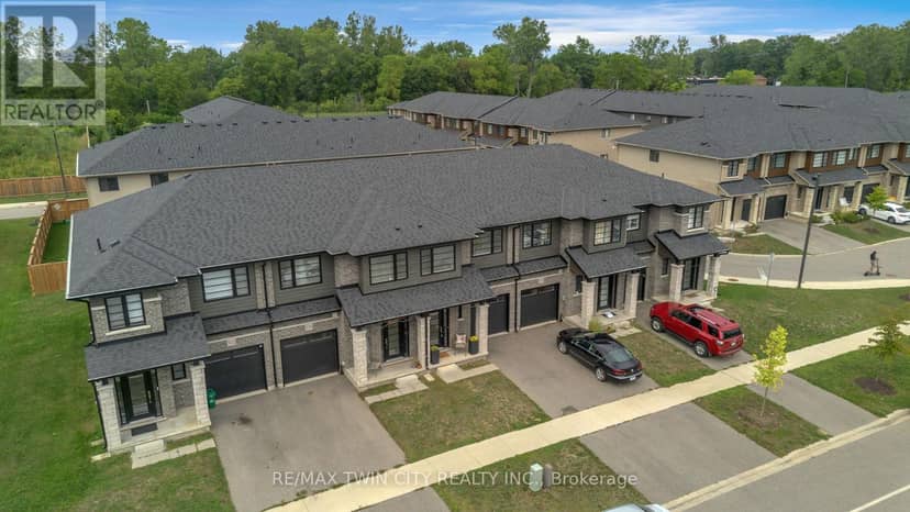 536 Grey Street — photo 31 of 34