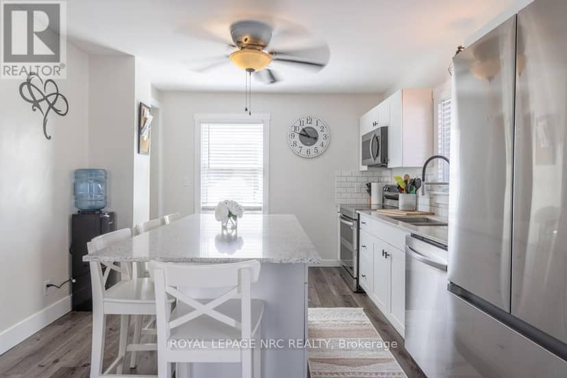 7992 Peter Street — photo 13 of 34