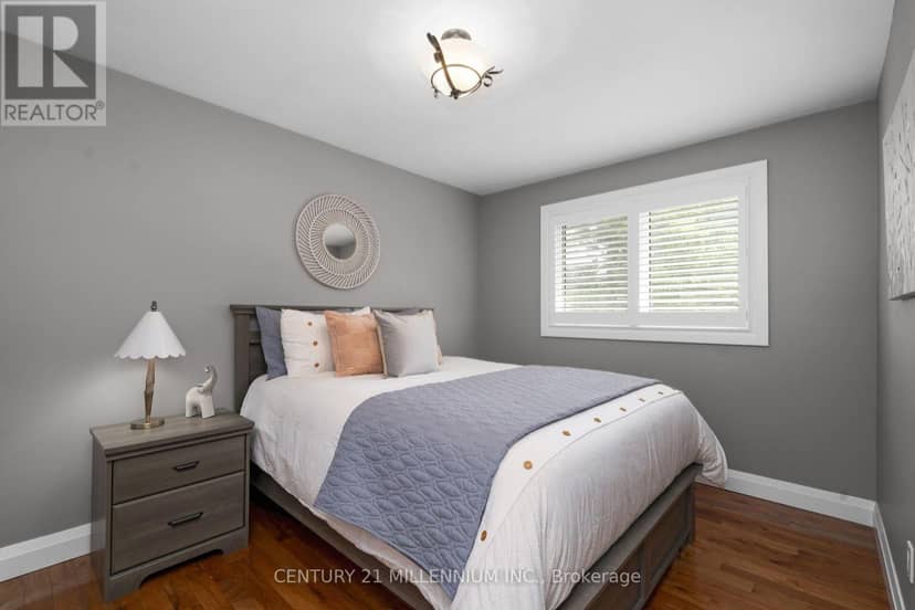 17 Erin Heights Drive — photo 20 of 40