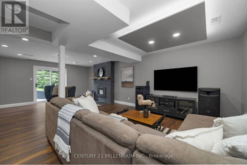 17 Erin Heights Drive — photo 27 of 40
