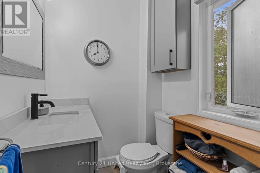 577 Homewood Avenue — photo 33 of 40