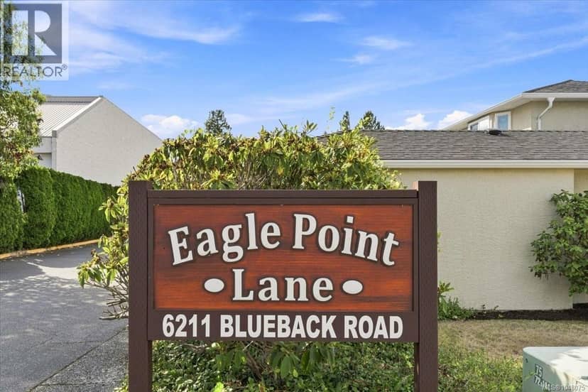 4 6211 Blueback Rd — photo 1 of 20