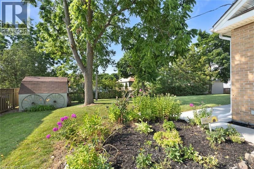 24 PINE Street — photo 4 of 26