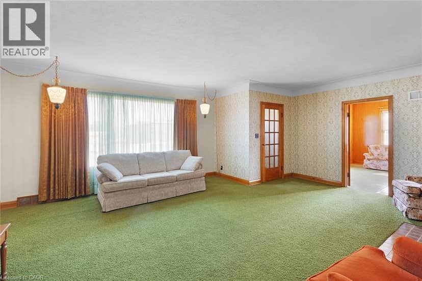24 PINE Street — photo 9 of 26