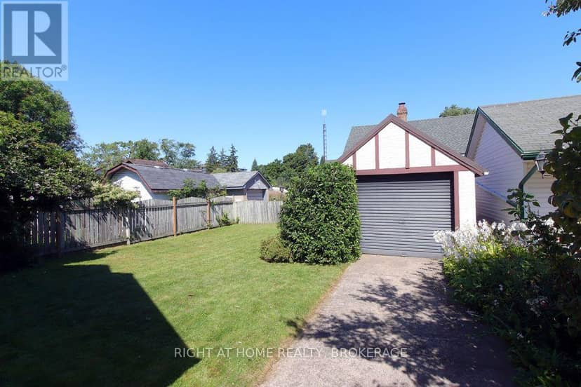 31 Stuart Avenue — photo 13 of 40