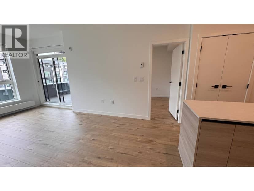 3xx 9688 UNIVERSITY CRESCENT, Burnaby, photo 5