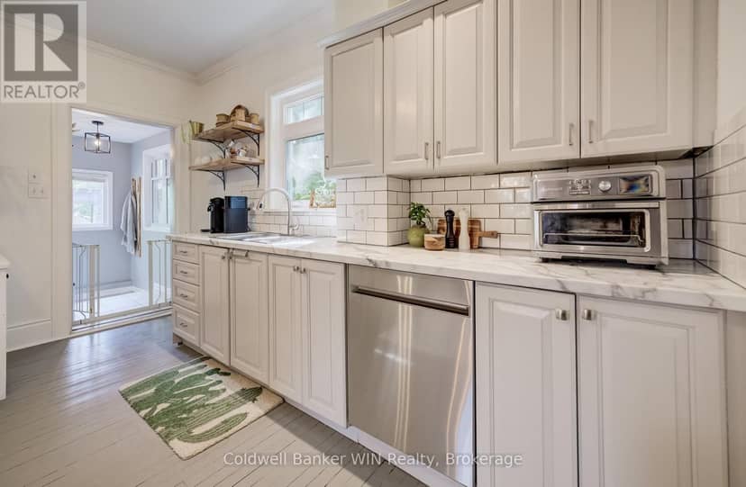 420 Parkside Drive — photo 14 of 40