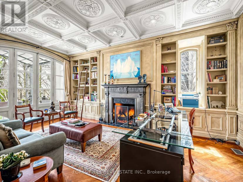 105 Dunvegan Road — photo 16 of 40