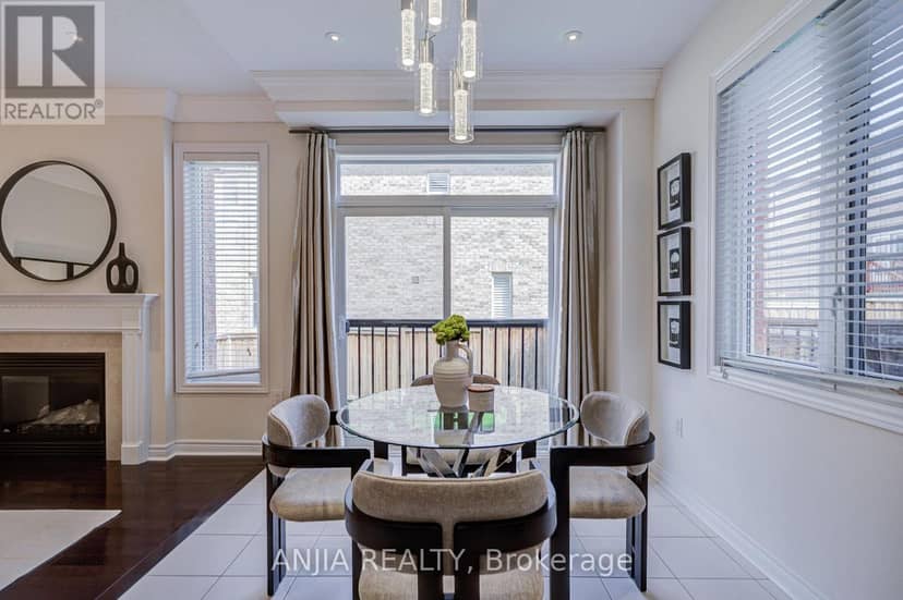 205 Harbord Street — photo 22 of 40