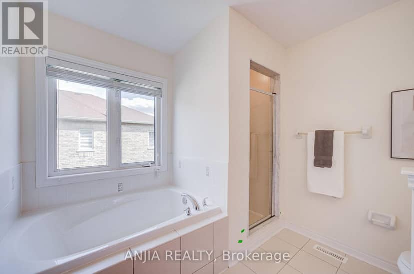205 Harbord Street — photo 35 of 40