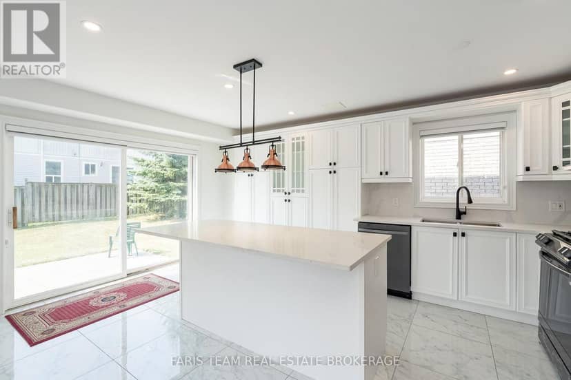 2 Vanessa Drive — photo 9 of 40