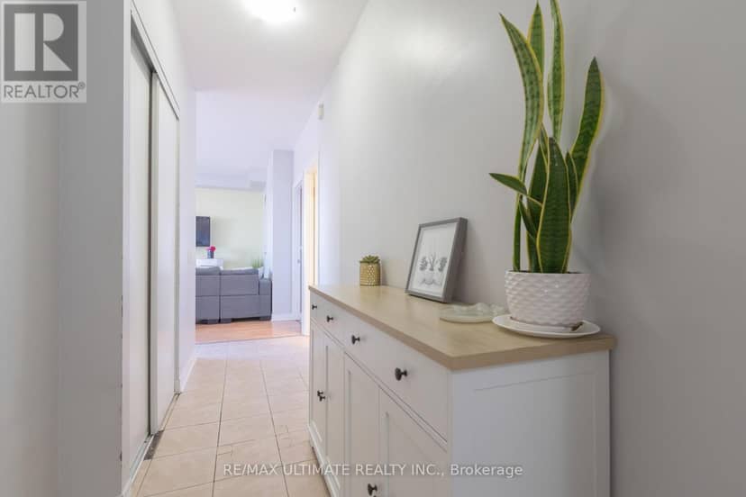 406 - 1415 Lawrence Avenue W, Toronto, photo 3