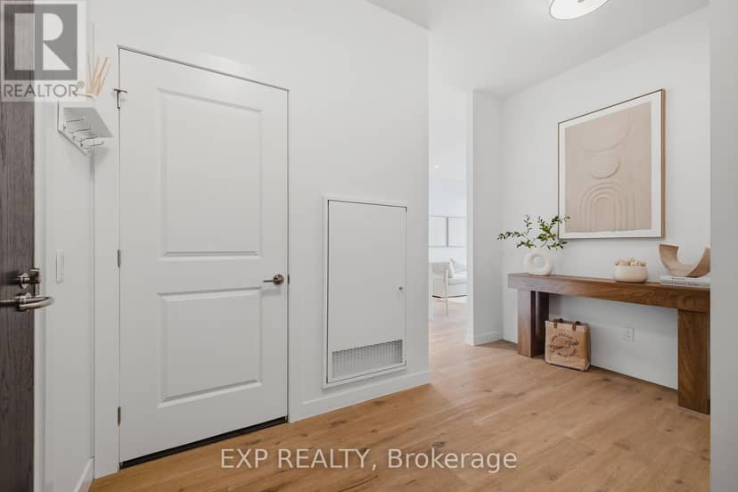 608 - 181 King Street S — photo 14 of 31